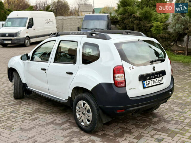 Белый Рено Дастер, объемом двигателя 1.46 л и пробегом 165 тыс. км за 9500 $, фото 2 на Automoto.ua