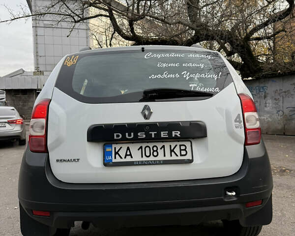 Белый Рено Дастер, объемом двигателя 1.46 л и пробегом 173 тыс. км за 11000 $, фото 1 на Automoto.ua