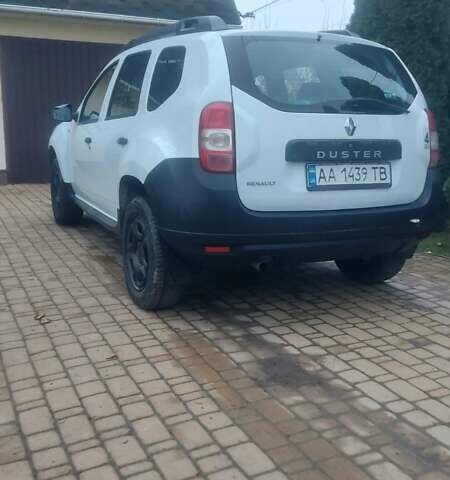 Белый Рено Дастер, объемом двигателя 1.46 л и пробегом 272 тыс. км за 12950 $, фото 18 на Automoto.ua