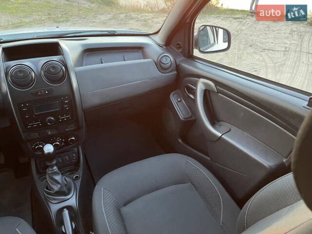 Белый Рено Дастер, объемом двигателя 1.46 л и пробегом 158 тыс. км за 9900 $, фото 36 на Automoto.ua