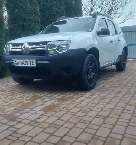 Белый Рено Дастер, объемом двигателя 1.46 л и пробегом 272 тыс. км за 12950 $, фото 20 на Automoto.ua