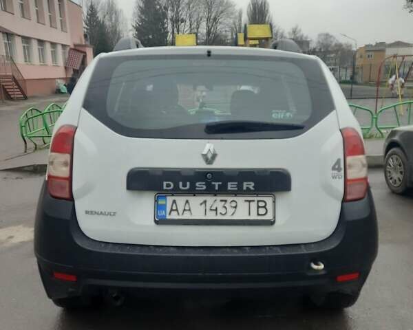 Белый Рено Дастер, объемом двигателя 1.46 л и пробегом 272 тыс. км за 12950 $, фото 7 на Automoto.ua