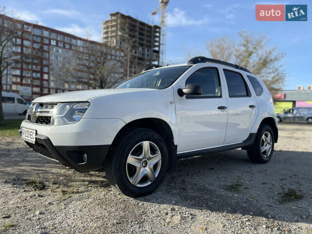 Белый Рено Дастер, объемом двигателя 1.46 л и пробегом 158 тыс. км за 9900 $, фото 19 на Automoto.ua