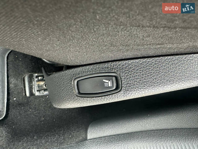 Белый Рено Дастер, объемом двигателя 1.46 л и пробегом 203 тыс. км за 9950 $, фото 22 на Automoto.ua