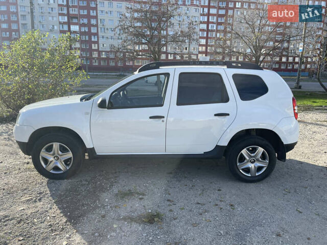 Белый Рено Дастер, объемом двигателя 1.46 л и пробегом 158 тыс. км за 9900 $, фото 16 на Automoto.ua