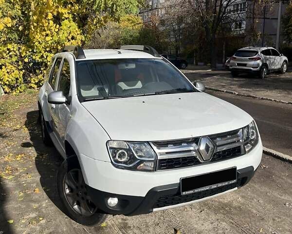 Рено Дастер 2017 в Днепре (Днепропетровске) на Automoto.ua Белый Рено Дастер, объемом двигателя 1.46 л и пробегом 150 тыс. км за 13000 $, фото 6 на Automoto.ua