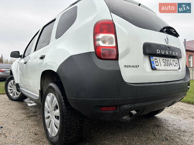 Рено Дастер 2017 в Гадяче на Automoto.ua Белый Рено Дастер, объемом двигателя 1.6 л и пробегом 181 тыс. км за 8300 $, фото 8 на Automoto.ua