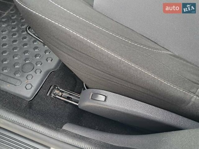 Рено Дастер 2017 в Виннице на Automoto.ua Белый Рено Дастер, объемом двигателя 1.46 л и пробегом 203 тыс. км за 8699 $, фото 21 на Automoto.ua