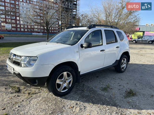 Белый Рено Дастер, объемом двигателя 1.46 л и пробегом 158 тыс. км за 9900 $, фото 7 на Automoto.ua