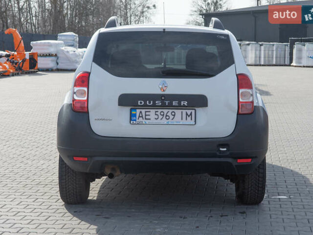 Белый Рено Дастер, объемом двигателя 1.46 л и пробегом 251 тыс. км за 11900 $, фото 16 на Automoto.ua