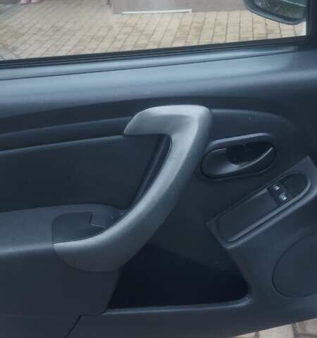 Белый Рено Дастер, объемом двигателя 1.46 л и пробегом 272 тыс. км за 12950 $, фото 25 на Automoto.ua