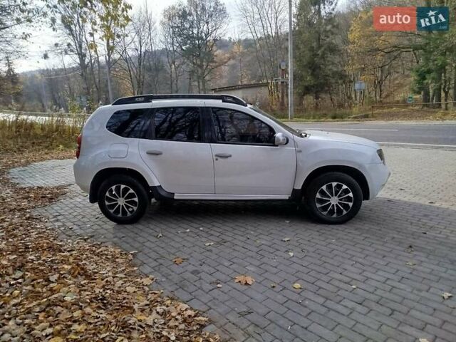 Білий Рено Дастер, об'ємом двигуна 1.46 л та пробігом 218 тис. км за 8200 $, фото 1 на Automoto.ua