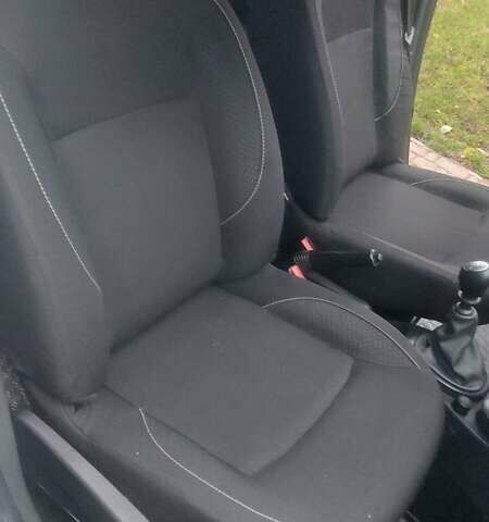 Белый Рено Дастер, объемом двигателя 1.46 л и пробегом 272 тыс. км за 12950 $, фото 22 на Automoto.ua