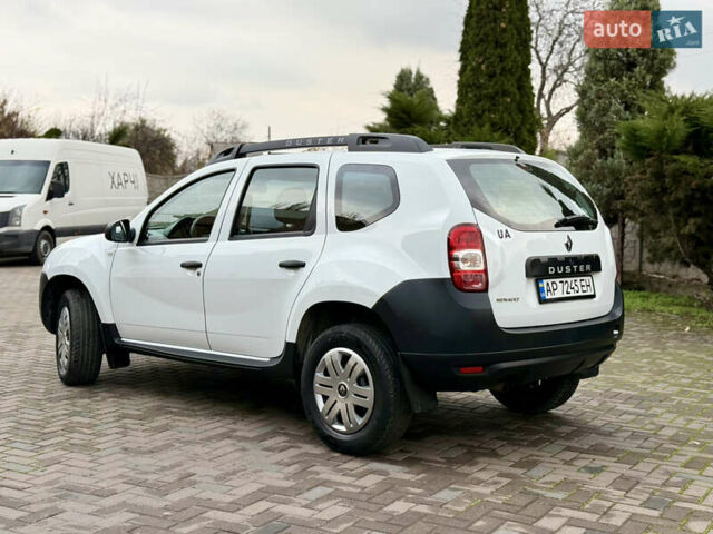 Белый Рено Дастер, объемом двигателя 1.46 л и пробегом 165 тыс. км за 9500 $, фото 13 на Automoto.ua
