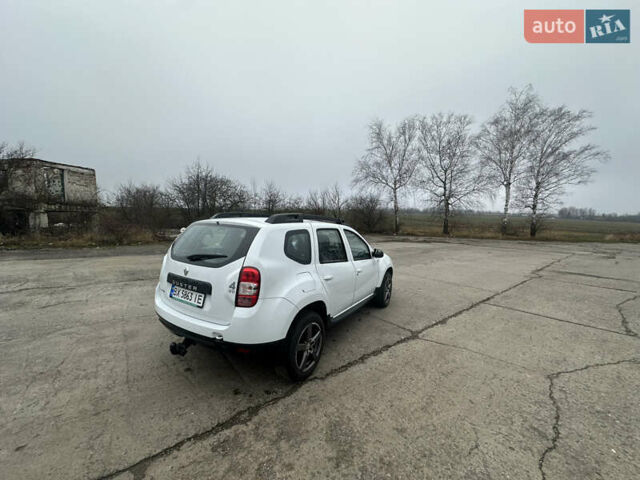 Белый Рено Дастер, объемом двигателя 1.46 л и пробегом 203 тыс. км за 9950 $, фото 16 на Automoto.ua