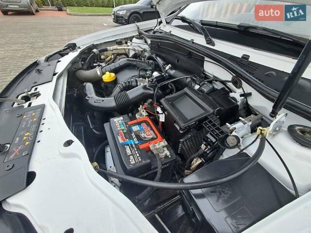 Рено Дастер 2017 в Виннице на Automoto.ua Белый Рено Дастер, объемом двигателя 1.46 л и пробегом 203 тыс. км за 8699 $, фото 8 на Automoto.ua