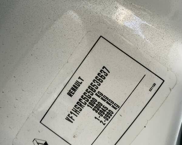 Белый Рено Дастер, объемом двигателя 1.6 л и пробегом 113 тыс. км за 7440 $, фото 1 на Automoto.ua