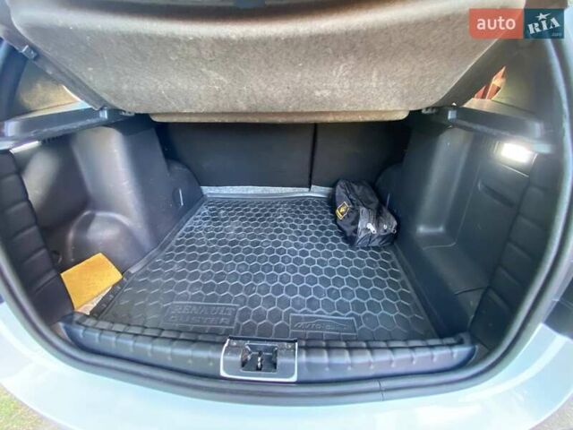 Белый Рено Дастер, объемом двигателя 1.46 л и пробегом 292 тыс. км за 11500 $, фото 20 на Automoto.ua