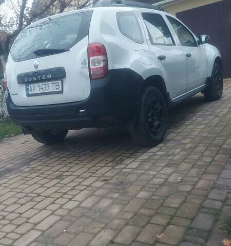 Белый Рено Дастер, объемом двигателя 1.46 л и пробегом 272 тыс. км за 12950 $, фото 14 на Automoto.ua