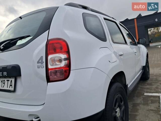 Рено Дастер 2017 в Виннице на Automoto.ua Белый Рено Дастер, объемом двигателя 1.46 л и пробегом 203 тыс. км за 8699 $, фото 2 на Automoto.ua