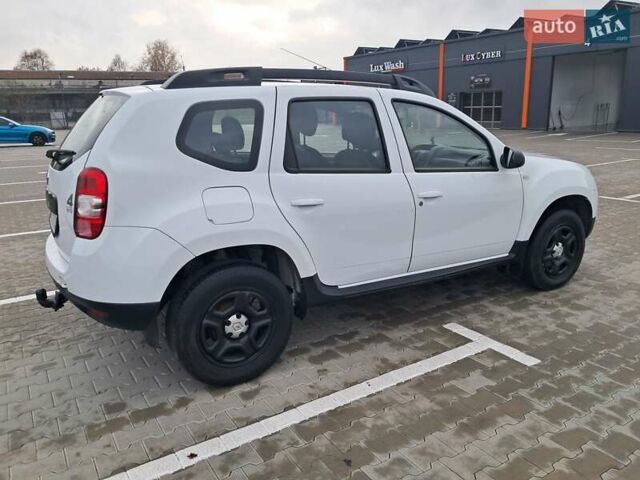 Рено Дастер 2017 в Виннице на Automoto.ua Белый Рено Дастер, объемом двигателя 1.46 л и пробегом 203 тыс. км за 8699 $, фото 4 на Automoto.ua
