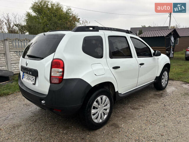 Рено Дастер 2017 в Гадяче на Automoto.ua Белый Рено Дастер, объемом двигателя 1.6 л и пробегом 181 тыс. км за 8300 $, фото 2 на Automoto.ua