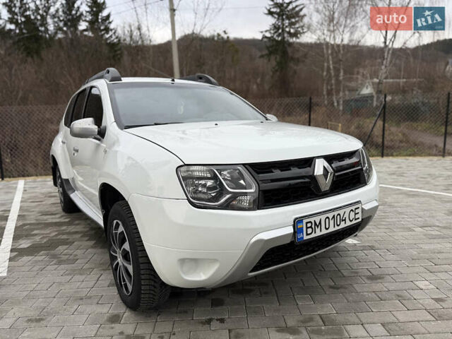 Белый Рено Дастер, объемом двигателя 1.5 л и пробегом 218 тыс. км за 9500 $, фото 11 на Automoto.ua