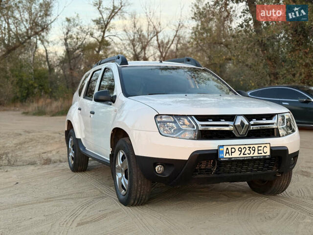 Белый Рено Дастер, объемом двигателя 1.46 л и пробегом 158 тыс. км за 10300 $, фото 59 на Automoto.ua