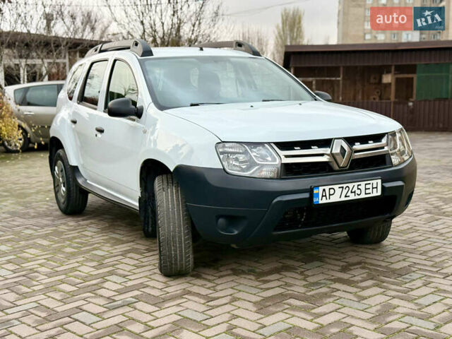 Белый Рено Дастер, объемом двигателя 1.46 л и пробегом 165 тыс. км за 9500 $, фото 5 на Automoto.ua