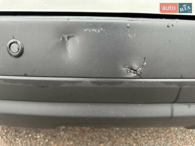 Белый Рено Дастер, объемом двигателя 1.46 л и пробегом 294 тыс. км за 9500 $, фото 19 на Automoto.ua