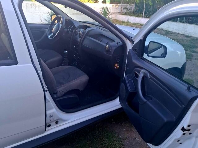 Білий Рено Дастер, об'ємом двигуна 1.5 л та пробігом 150 тис. км за 14500 $, фото 4 на Automoto.ua
