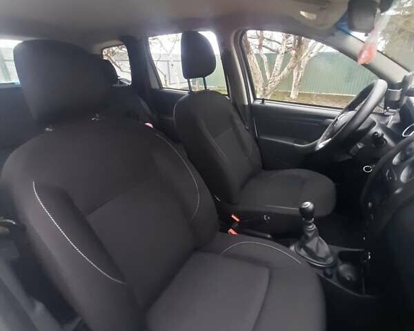 Белый Рено Дастер, объемом двигателя 1.46 л и пробегом 272 тыс. км за 12950 $, фото 8 на Automoto.ua