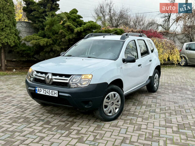 Белый Рено Дастер, объемом двигателя 1.46 л и пробегом 165 тыс. км за 9500 $, фото 18 на Automoto.ua