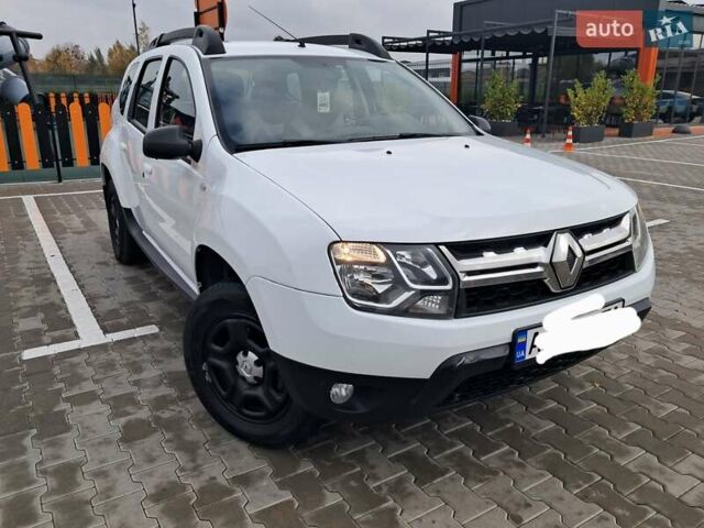 Рено Дастер 2017 в Виннице на Automoto.ua Белый Рено Дастер, объемом двигателя 1.46 л и пробегом 203 тыс. км за 8699 $, фото 22 на Automoto.ua