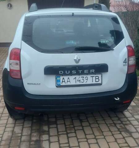 Белый Рено Дастер, объемом двигателя 1.46 л и пробегом 272 тыс. км за 12950 $, фото 13 на Automoto.ua