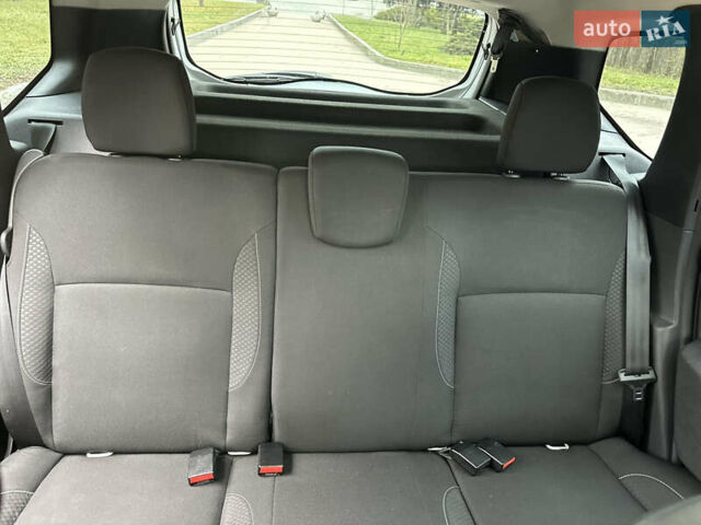 Белый Рено Дастер, объемом двигателя 1.46 л и пробегом 294 тыс. км за 9500 $, фото 21 на Automoto.ua