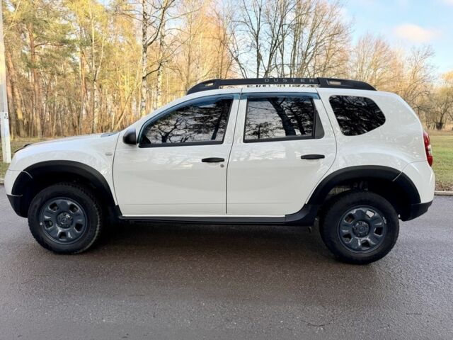 Білий Рено Дастер, об'ємом двигуна 1.5 л та пробігом 87 тис. км за 12700 $, фото 2 на Automoto.ua