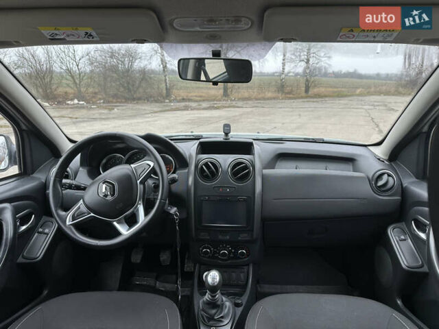 Белый Рено Дастер, объемом двигателя 1.46 л и пробегом 203 тыс. км за 9950 $, фото 31 на Automoto.ua