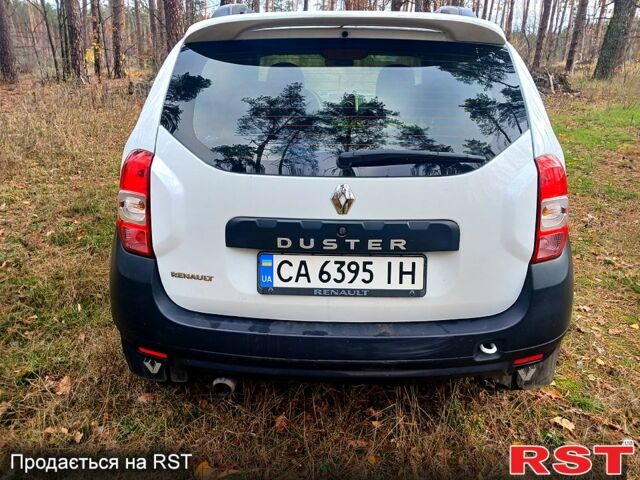 Белый Рено Дастер, объемом двигателя 1.5 л и пробегом 217 тыс. км за 10200 $, фото 1 на Automoto.ua