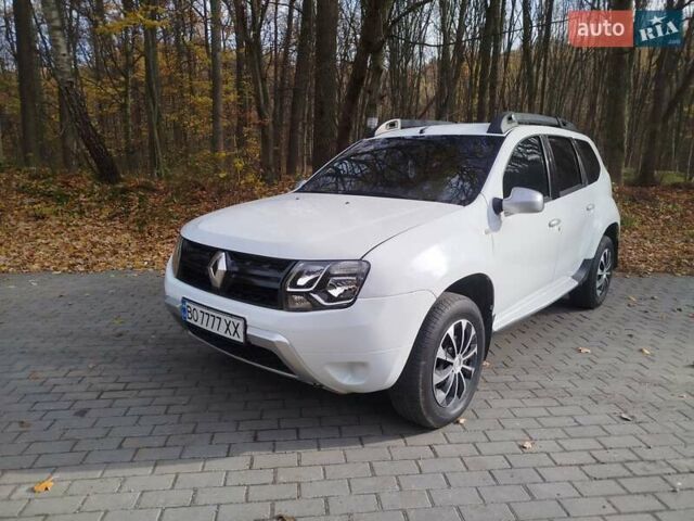 Білий Рено Дастер, об'ємом двигуна 1.46 л та пробігом 217 тис. км за 9300 $, фото 4 на Automoto.ua