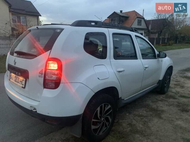 Белый Рено Дастер, объемом двигателя 1.6 л и пробегом 113 тыс. км за 7440 $, фото 7 на Automoto.ua