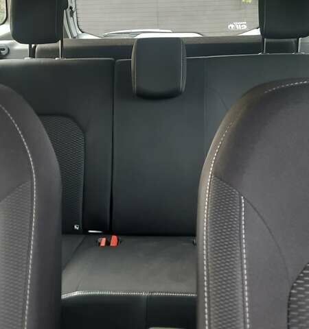 Рено Дастер 2018 в Днепре (Днепропетровске) на Automoto.ua Белый Рено Дастер, объемом двигателя 1.46 л и пробегом 227 тыс. км за 13200 $, фото 3 на Automoto.ua