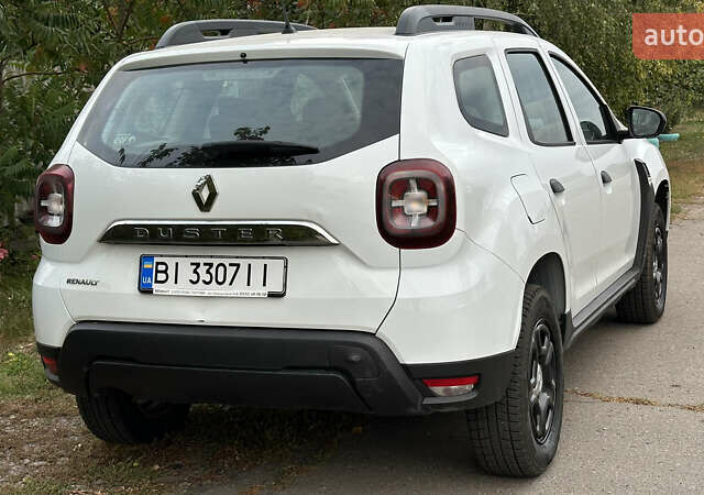 Белый Рено Дастер, объемом двигателя 1.6 л и пробегом 147 тыс. км за 12400 $, фото 3 на Automoto.ua