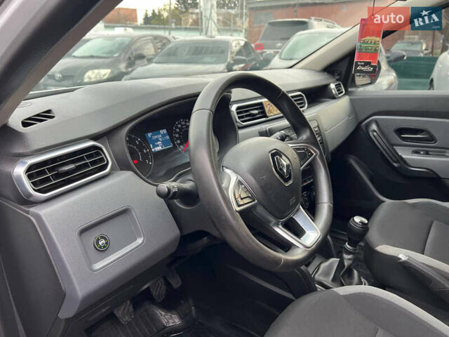 Белый Рено Дастер, объемом двигателя 1.6 л и пробегом 147 тыс. км за 13950 $, фото 16 на Automoto.ua