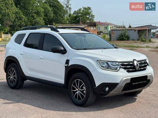Білий Рено Дастер, об'ємом двигуна 1.46 л та пробігом 152 тис. км за 13650 $, фото 2 на Automoto.ua