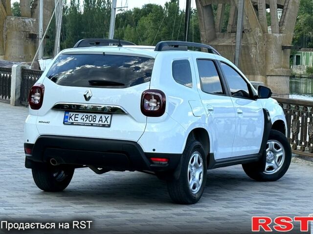 Белый Рено Дастер, объемом двигателя 1.5 л и пробегом 52 тыс. км за 17500 $, фото 4 на Automoto.ua