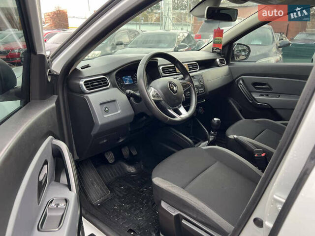 Белый Рено Дастер, объемом двигателя 1.6 л и пробегом 147 тыс. км за 13950 $, фото 18 на Automoto.ua