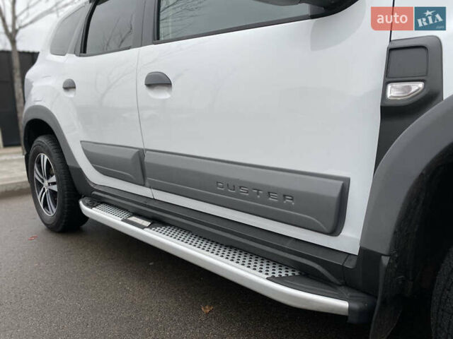 Білий Рено Дастер, об'ємом двигуна 1.46 л та пробігом 71 тис. км за 14700 $, фото 2 на Automoto.ua
