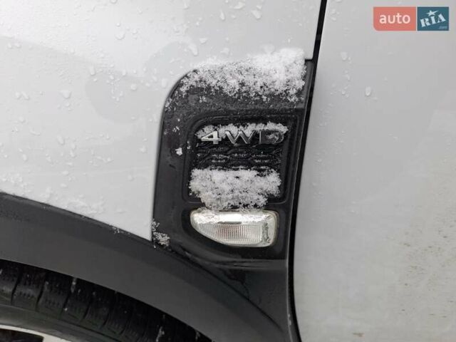 Білий Рено Дастер, об'ємом двигуна 1.46 л та пробігом 211 тис. км за 16500 $, фото 14 на Automoto.ua