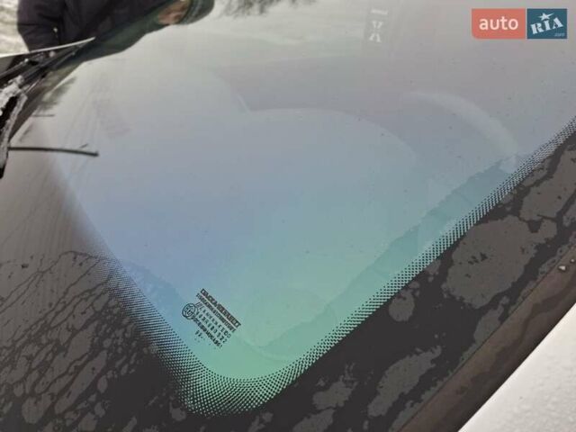 Білий Рено Дастер, об'ємом двигуна 1.46 л та пробігом 211 тис. км за 16500 $, фото 15 на Automoto.ua